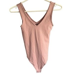 SO Womens Juniors XS Bodysuit Tank Top Seamless V Neck Tan